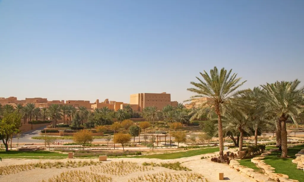 layover in riyadh what to do saudi arabia